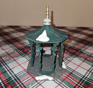 Department 56 Heritage Village Collection Town Square Gazebo